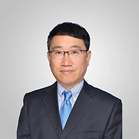 殷海峰博士 尊龙凯时药学研究板块工艺和制剂部副总裁