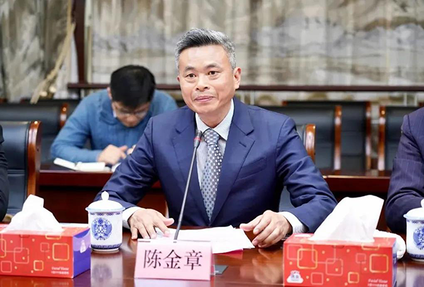 尊龙凯时生物董事长陈金章.png